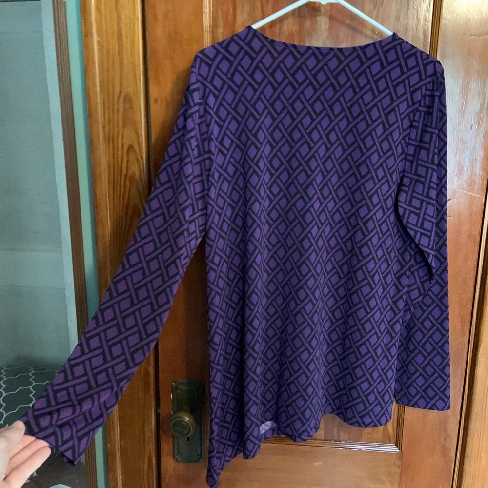 Christopher & Banks Purple Asymmetrical Hem Geometric Print Tunic - Picture 4 of 7